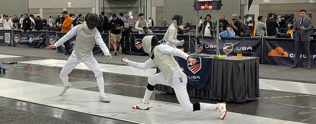 Marat fencing a foil bout